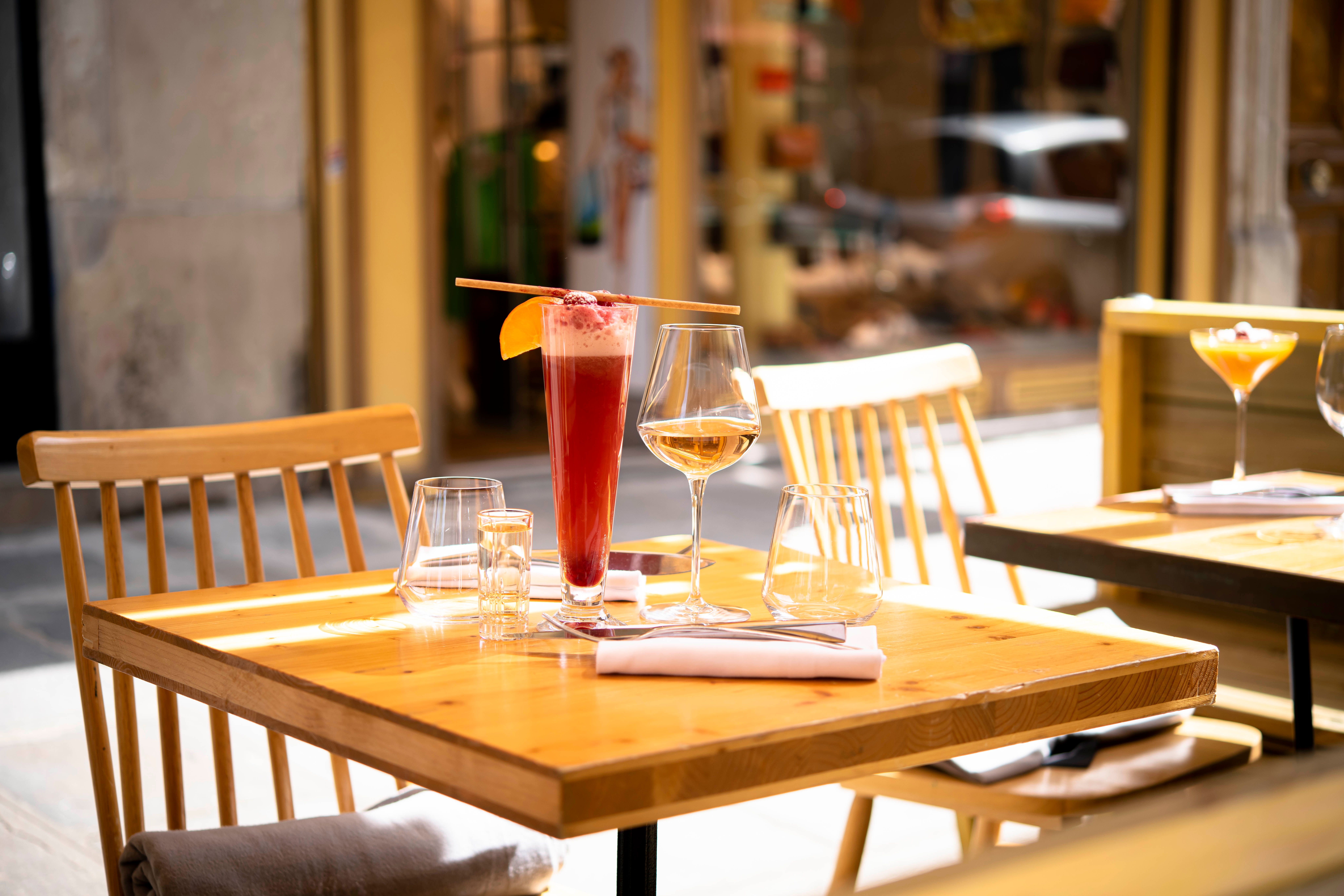 Terraço do Restaurante Le Vertueux no 10º arrondissement de Paris