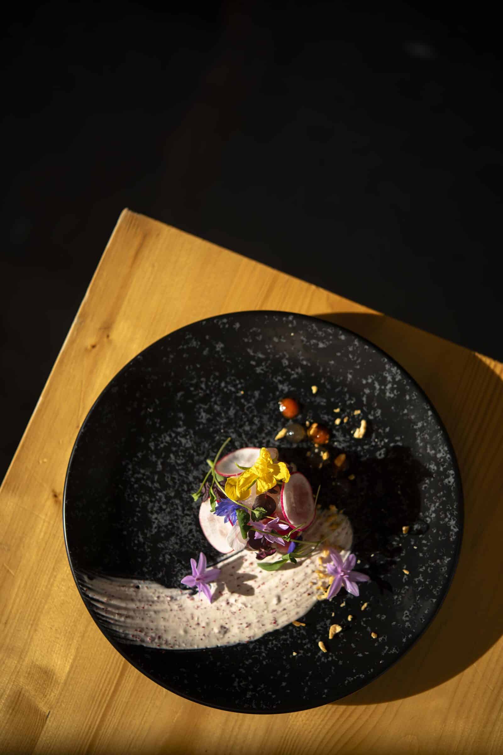 to restaurant paris plat 01 1600x2400 - Contacter Le Vertueux