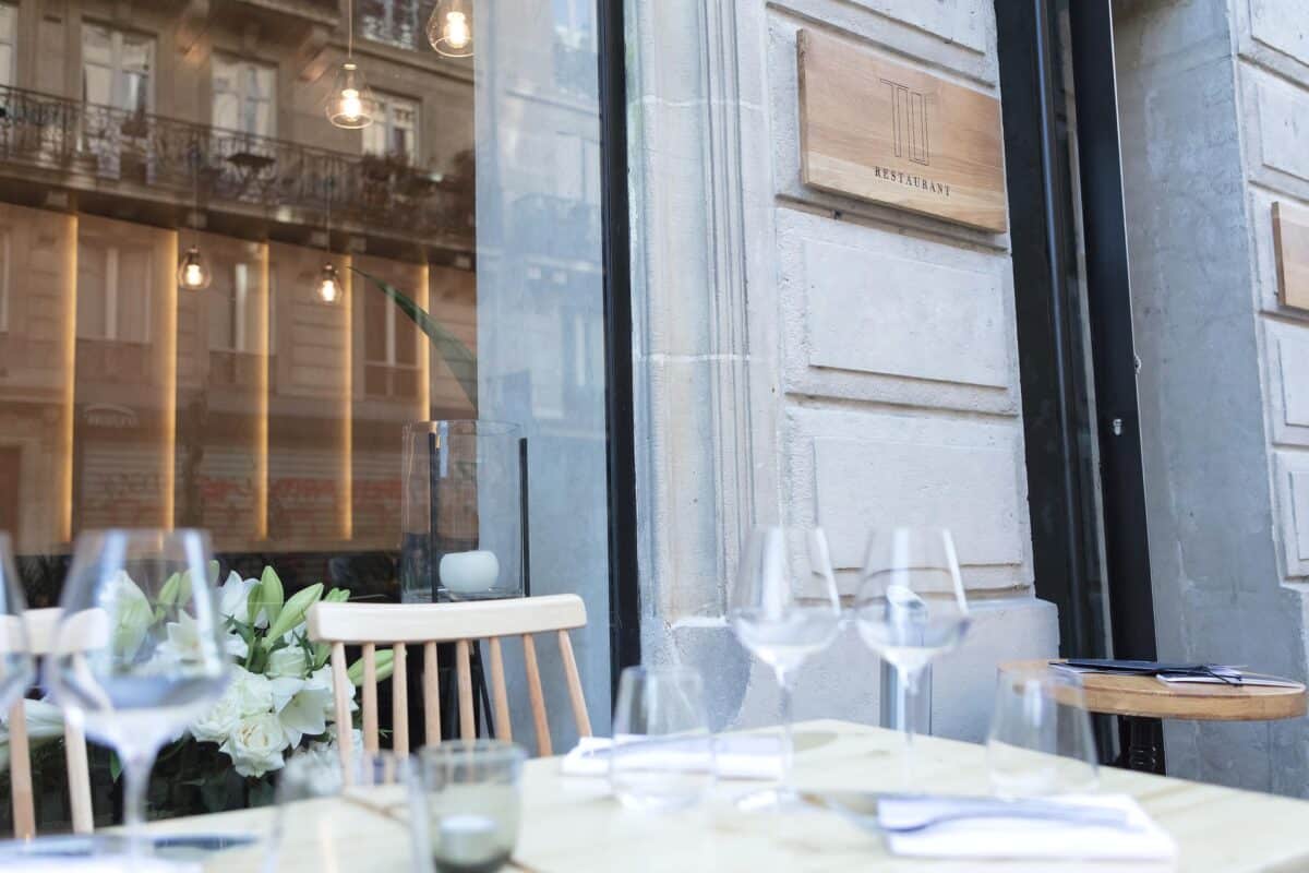 to restaurant paris terrasse 02 1200x800 - Une terrasse <br /><strong>bistronomique</strong> <br /> <strong>à Paris</strong>